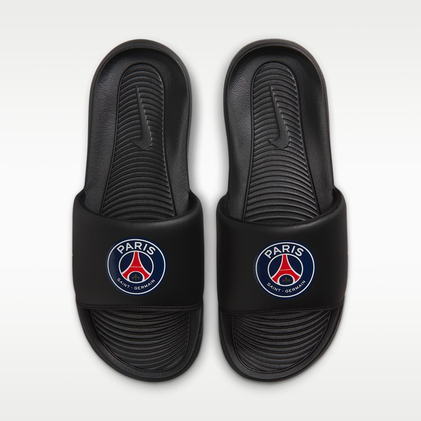 Paris Saint-Germain Victori One Nike Fußball-Slides (Herren) – Schwarz/Multi-Color/Weiß