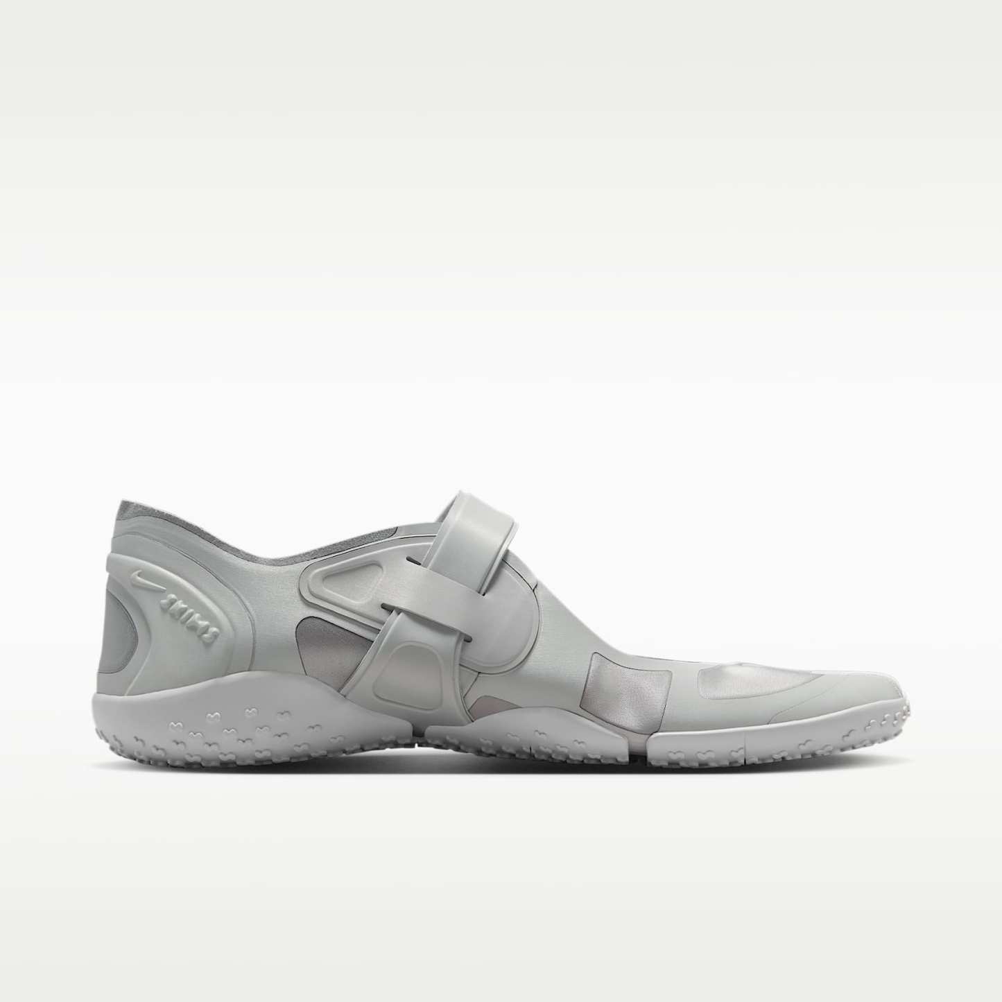 NikeSKIMS Rift Satin Schuh (Damen) – Night Silver/Base Grey/Medium Silver/Night Silver