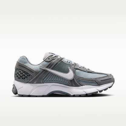 Nike Zoom Vomero 5 Herrenschuh – Cool Grey/Wolf Grey/Weiß