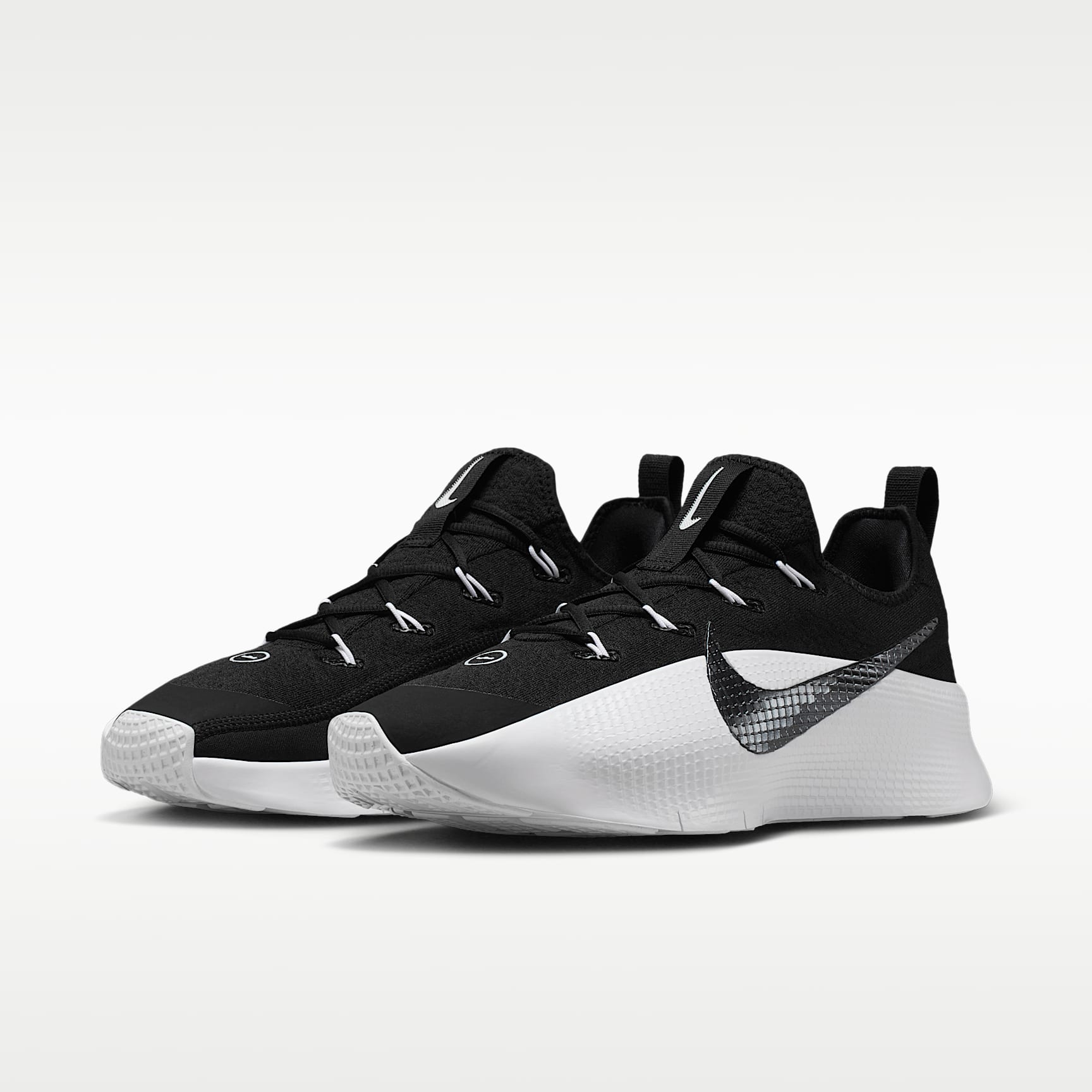 LeBron TR 1 Workout-Schuh (Herren) – Schwarz/Weiß/Schwarz