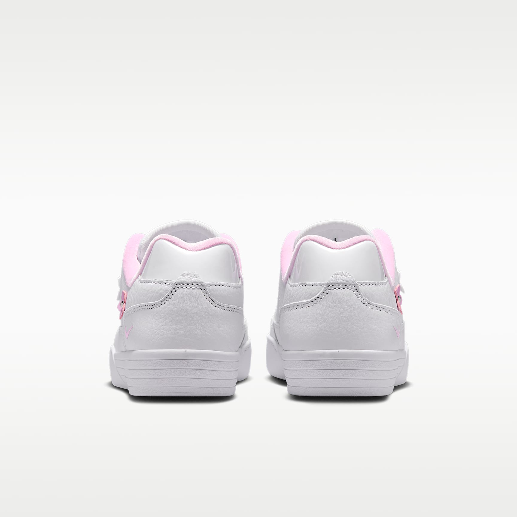 Nike Tennis Centre "Florette" Schuh (Damen) – Weiß/Bleached Lilac/Metallic Silver/Pink Rise