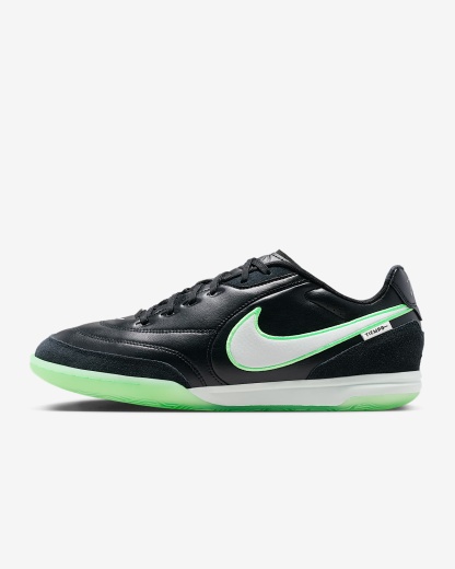 Nike Tiempo Streetgato Low-Top-Fußballschuh für Hallen- und Hartplätze – Schwarz/Schwarz/Illusion Green