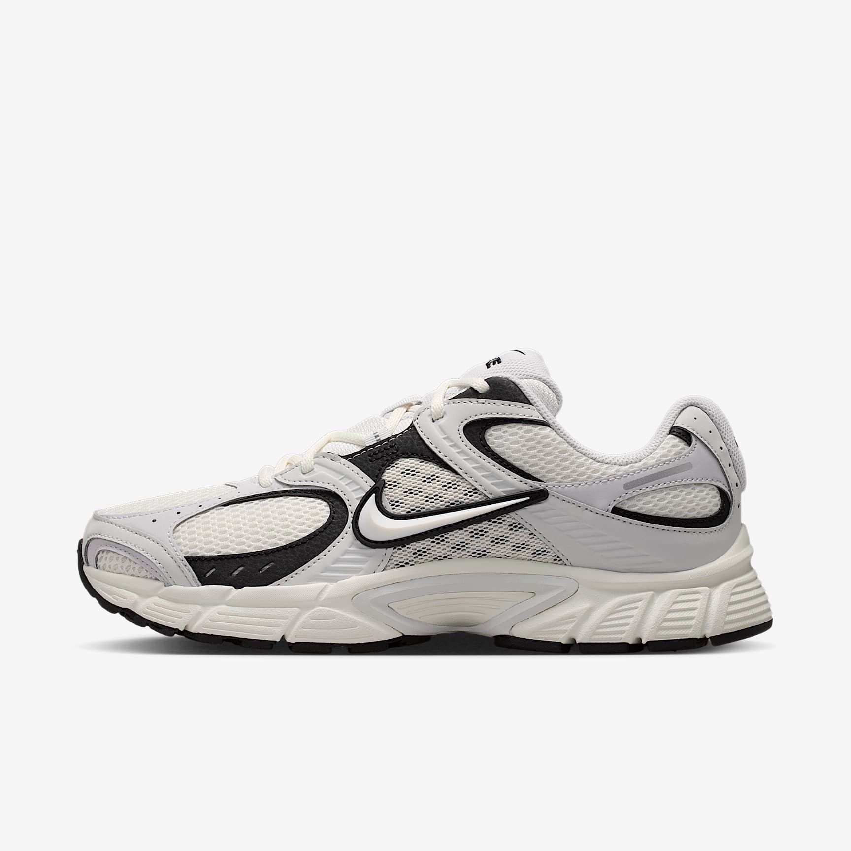 Nike V5 RNR Schuh (Herren) – Sail/Schwarz/Vast Grey/Sail