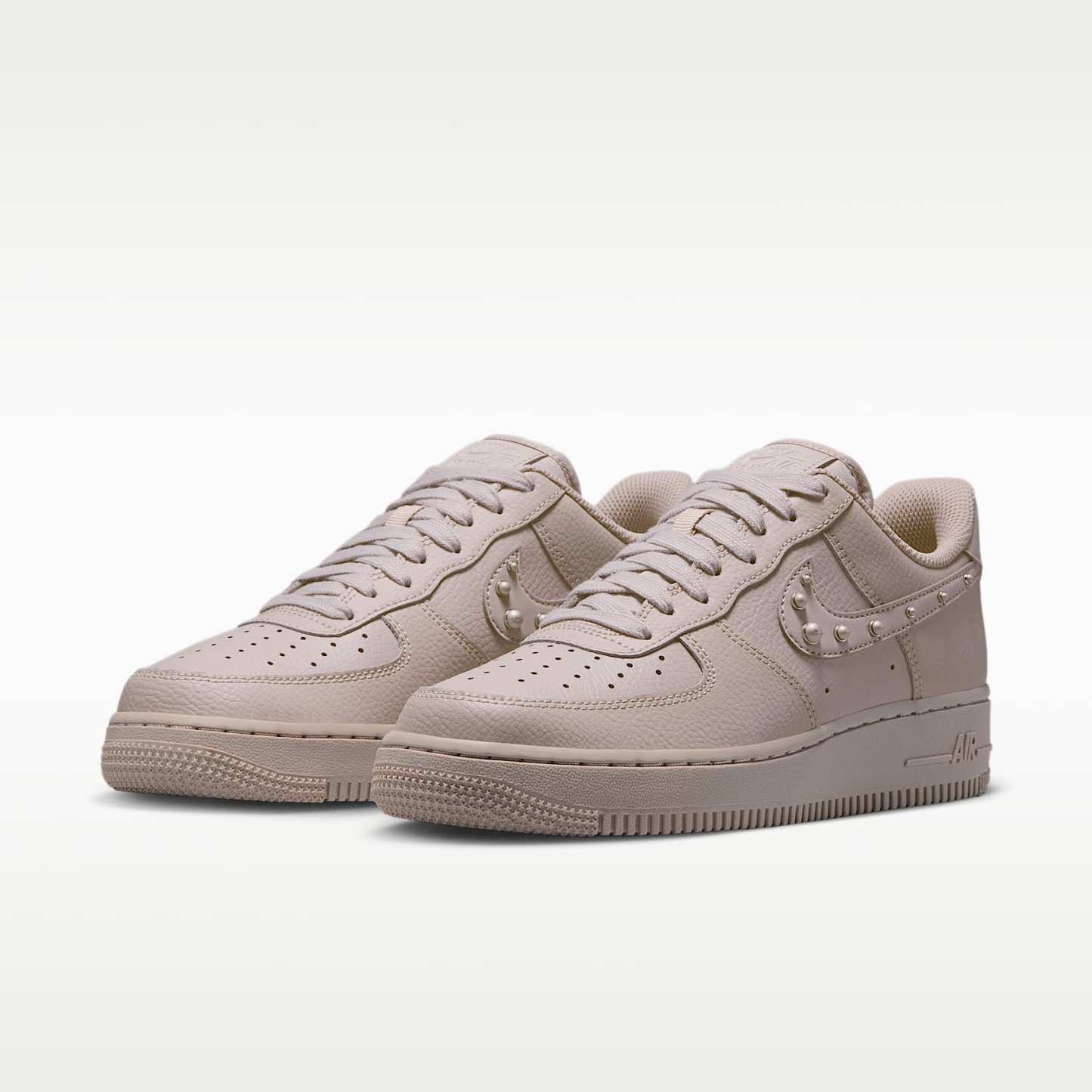 Nike Air Force 1 '07 Schuh (Damen) – Cream II/Metallic Silver/Weiß/Cream II
