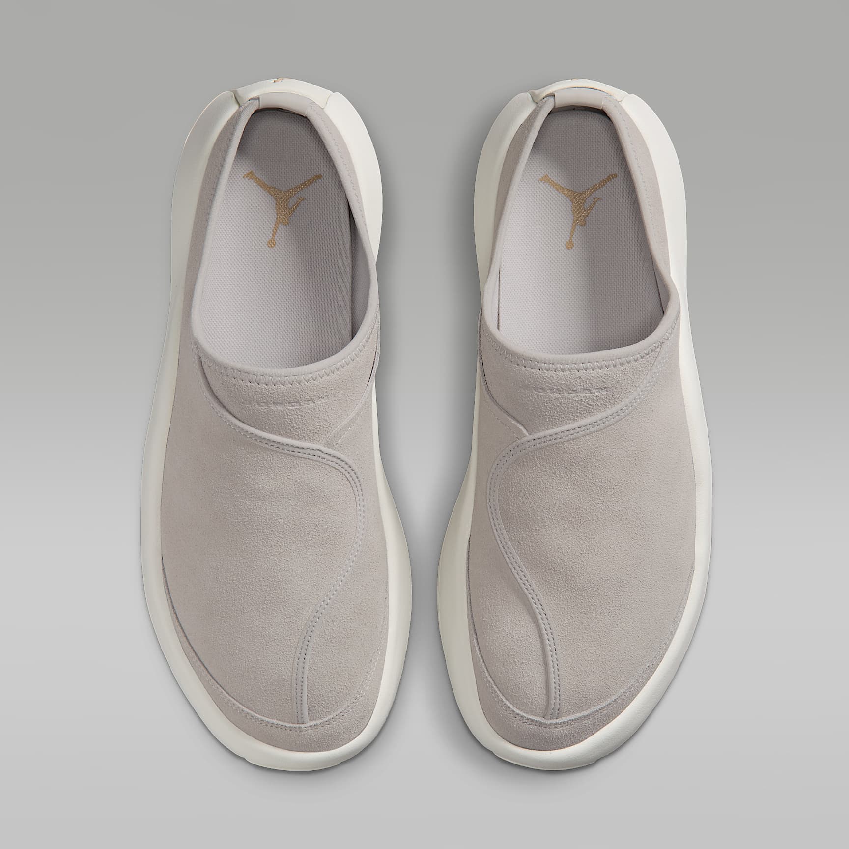 Jordan Future Mules (Herren) – Light Iron Ore/Swan/Legend Medium Brown