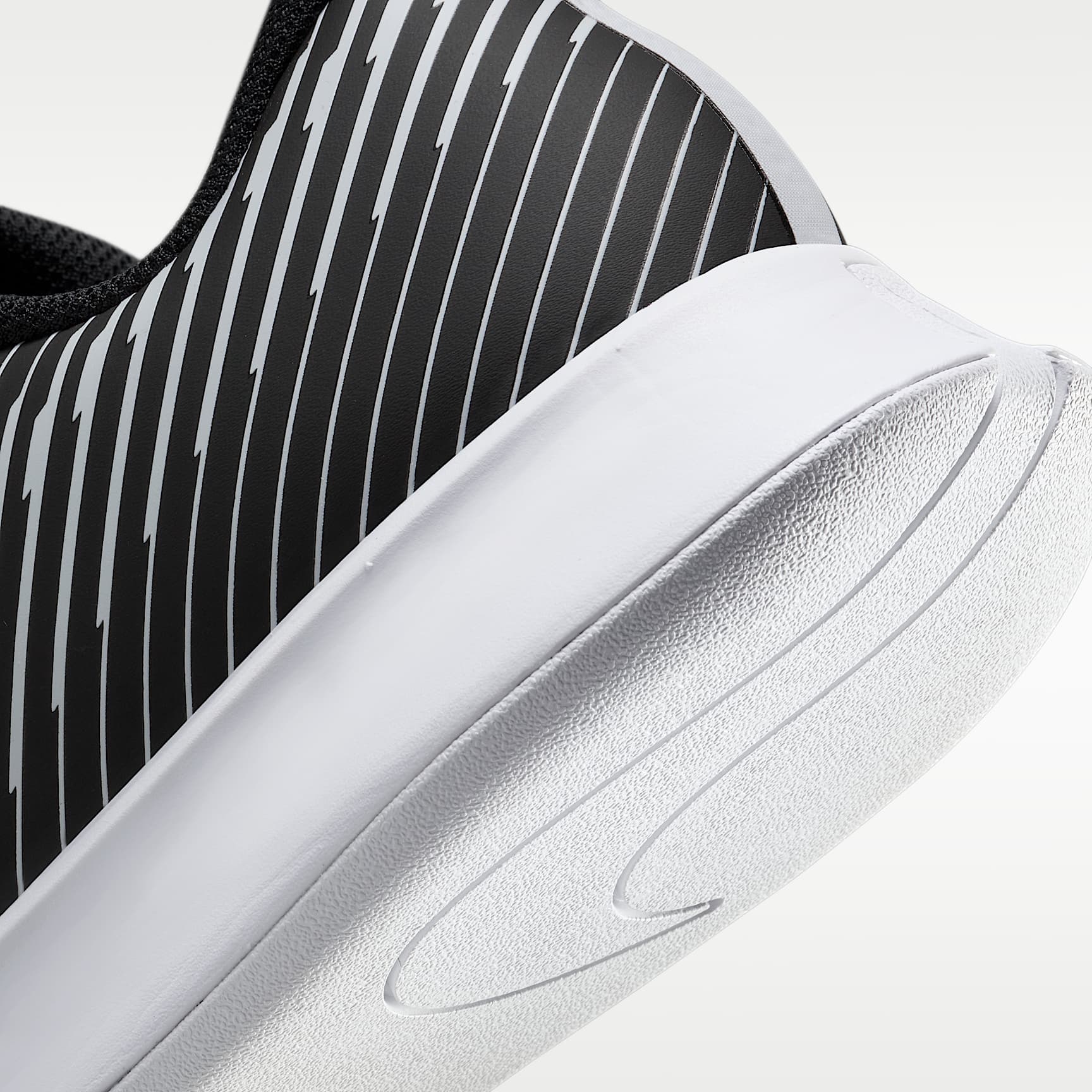 NikeCourt Air Zoom Vapor Pro 2 Herren-Tennisschuh für Teppichplätze – Schwarz/Weiß