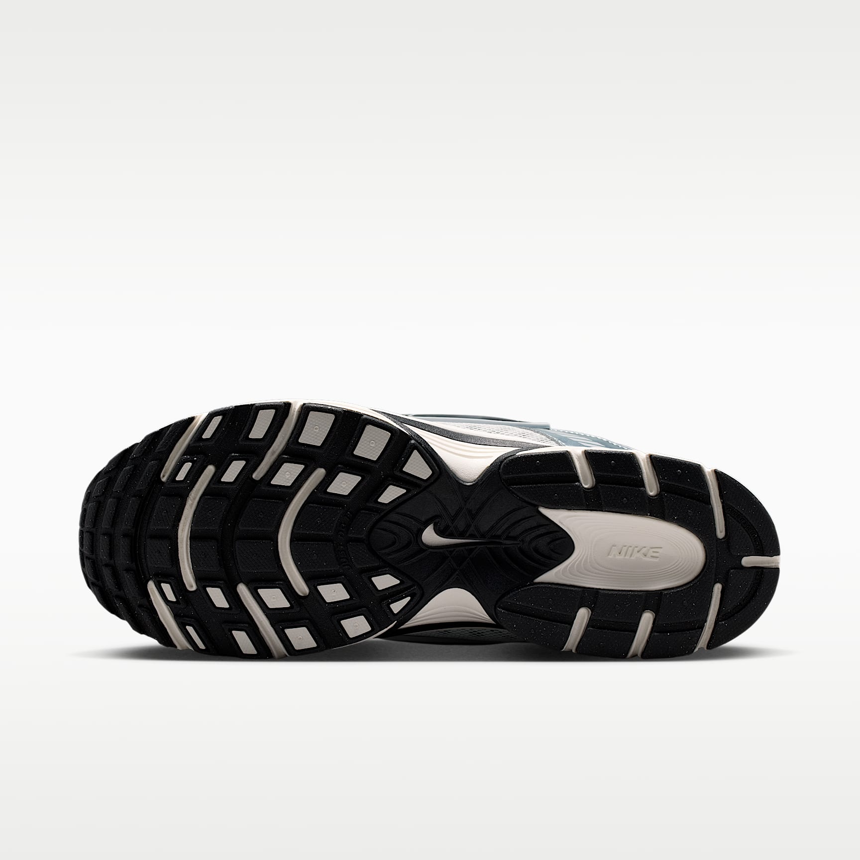 Nike V5 RNR Schuh (Herren) – Photon Dust/Smoke Grey/Light Smoke Grey/Dark Smoke Grey