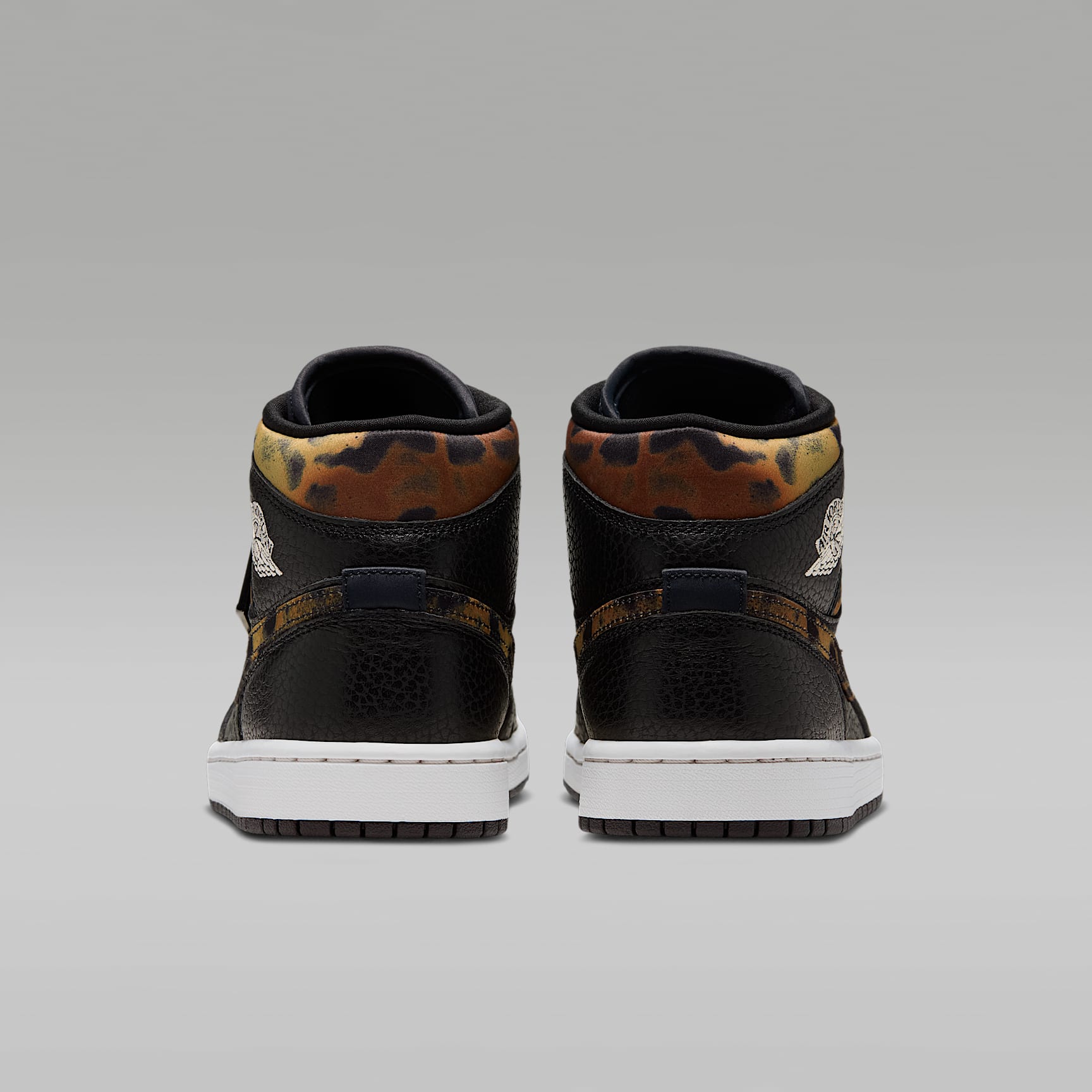Air Jordan 1 Mid SE Schuh (Damen) – Schwarz/Velvet Brown/Chalk
