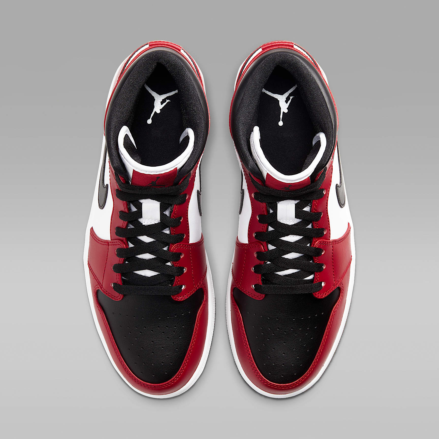 Air Jordan 1 Mid Schuh (Herren) – Schwarz/Gym Red/Schwarz