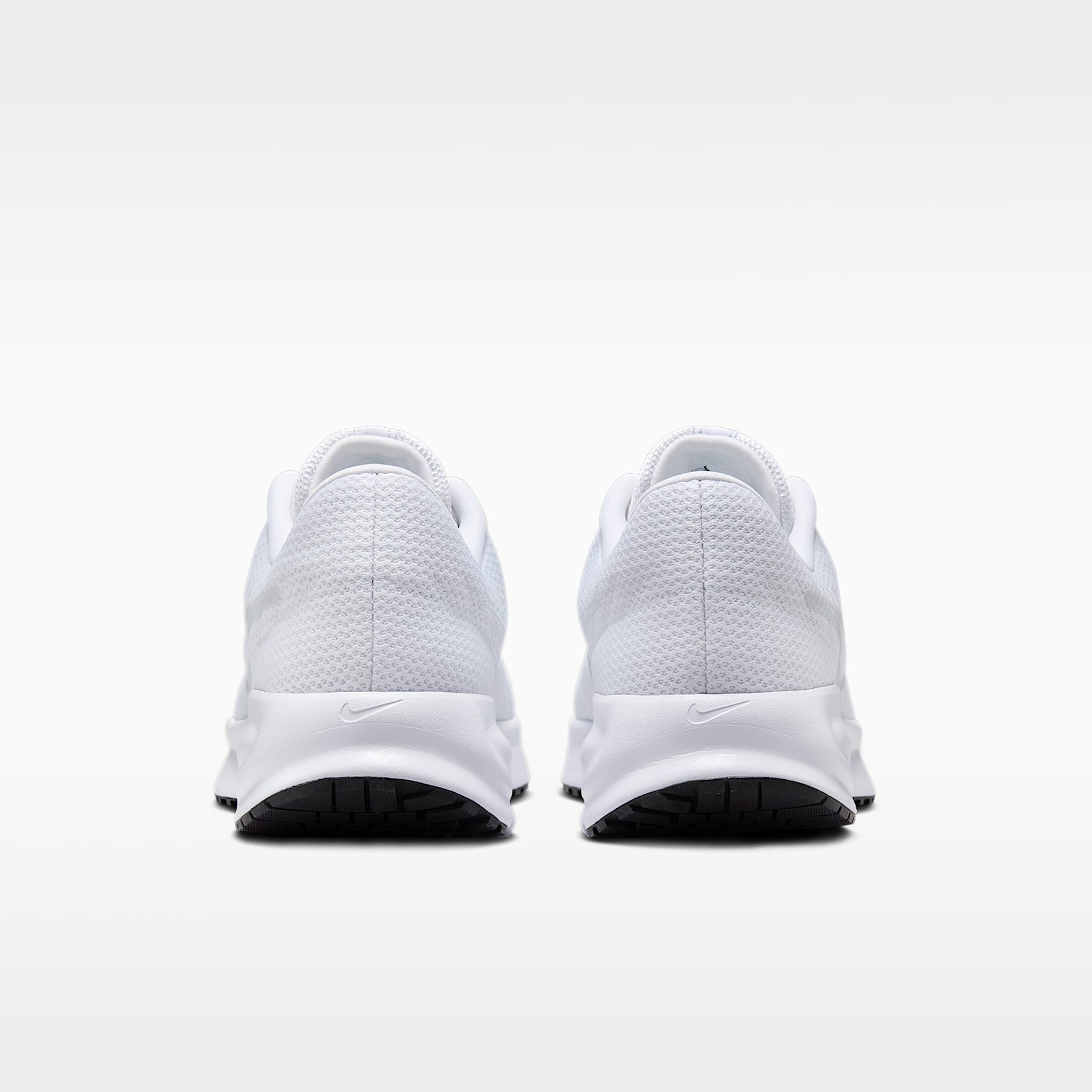 Nike Run Defy Straßenlaufschuh (Herren) – Weiß/Schwarz/Pure Platinum