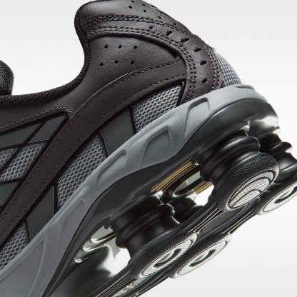 Nike Shox Ride 2 Schuh (Herren) – Light Smoke Grey/Medium Ash/Schwarz/Photon Dust