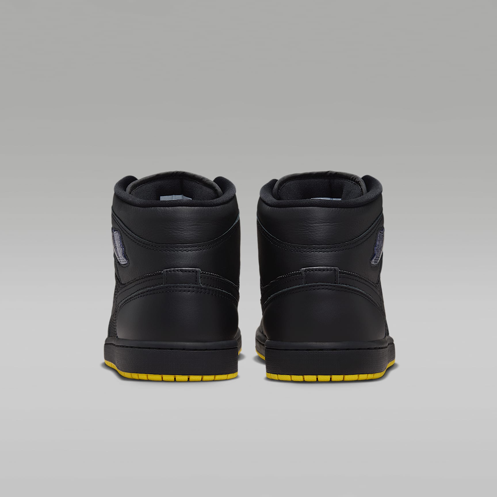 Air Jordan 1 Mid SE Schuh (Herren) – Schwarz/Opti Yellow/Silber