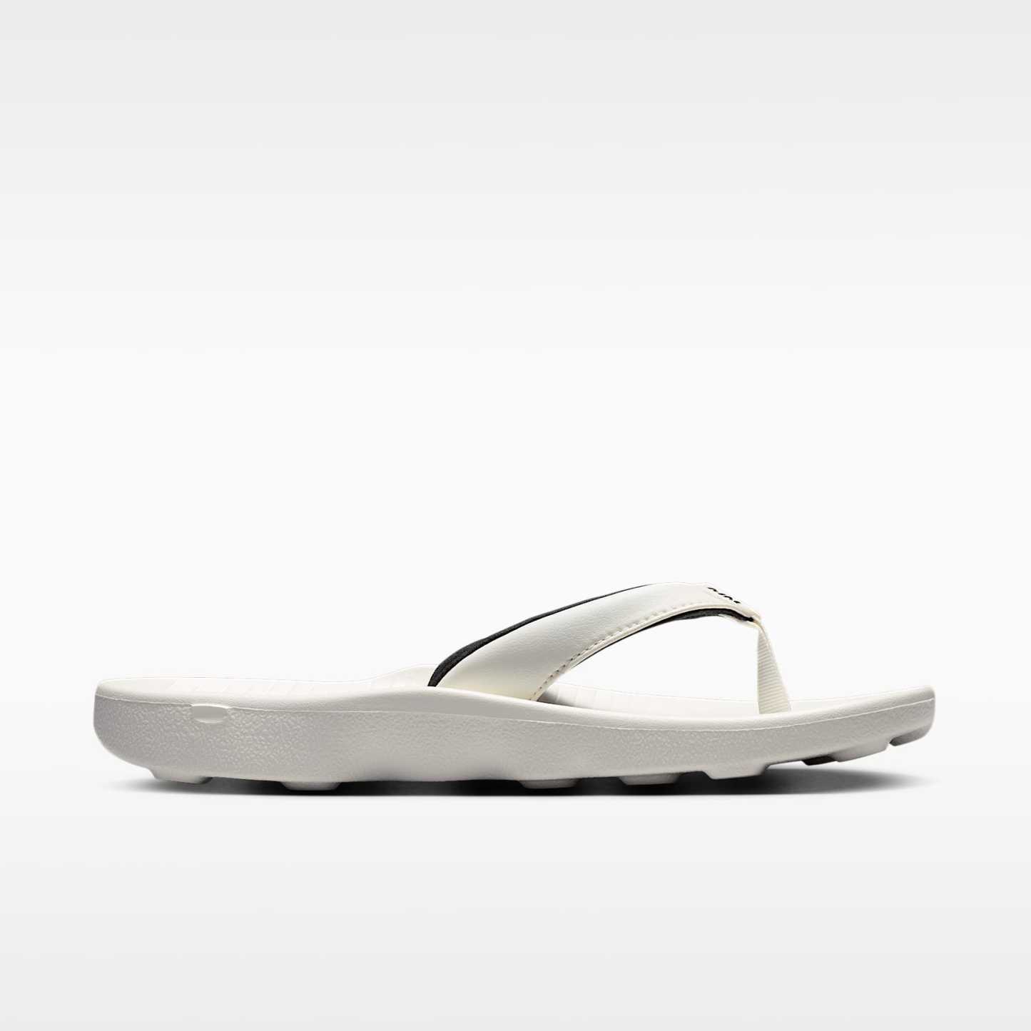 Nike Marina Slides (Damen) – Sail/Schwarz