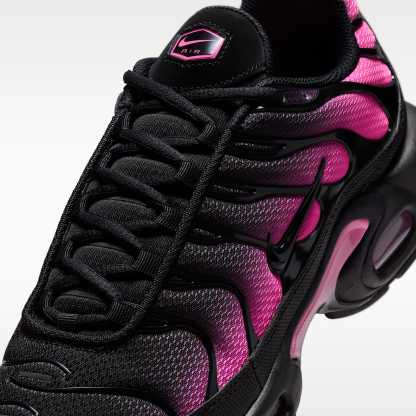 Nike Air Max Plus Schuh (Herren) – Schwarz/Hyper Pink/Schwarz