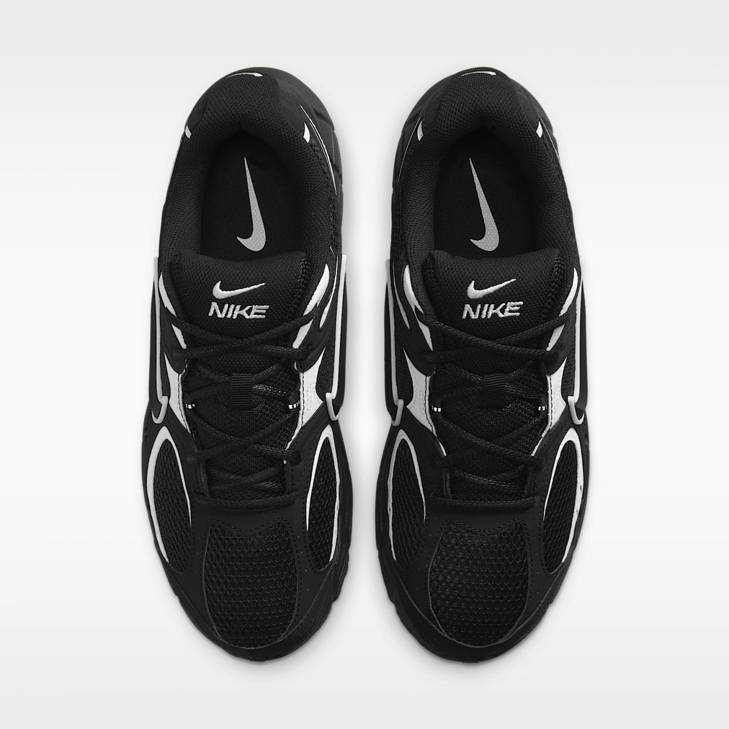 Nike V5 RNR Schuh (Herren) – Schwarz/Weiß/Schwarz