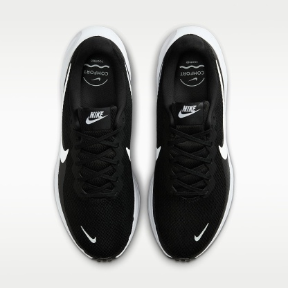Nike Revolution 8 Straßenlaufschuh (Herren, weit) – Schwarz/Schwarz/Weiß