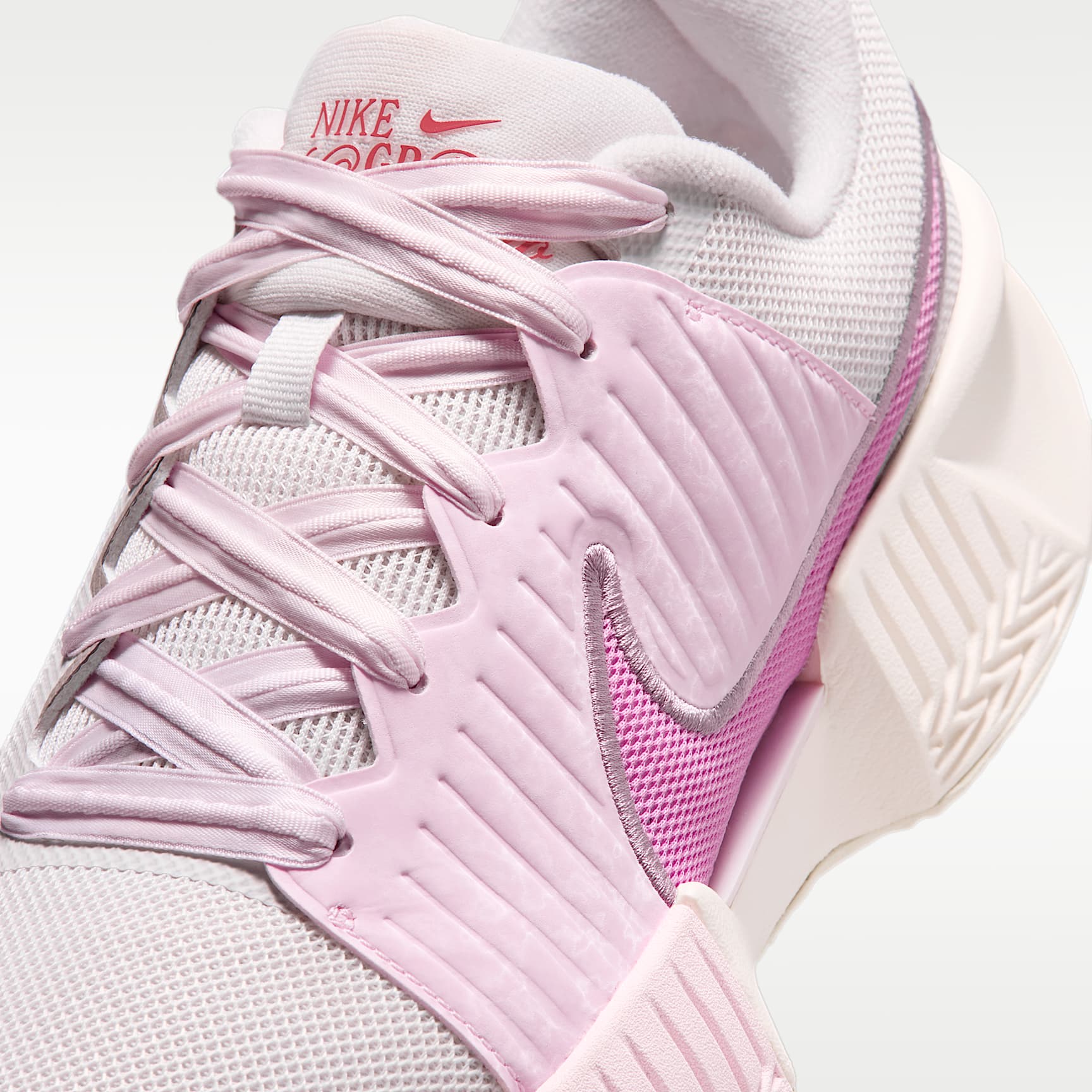 Nike GP Challenge Pro PRM Tennisschuh für den Clay Court (Damen) – Pearl Pink/Pink Foam/Chalk/Light Magenta