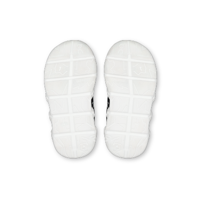 Cloud Dash – Black | White