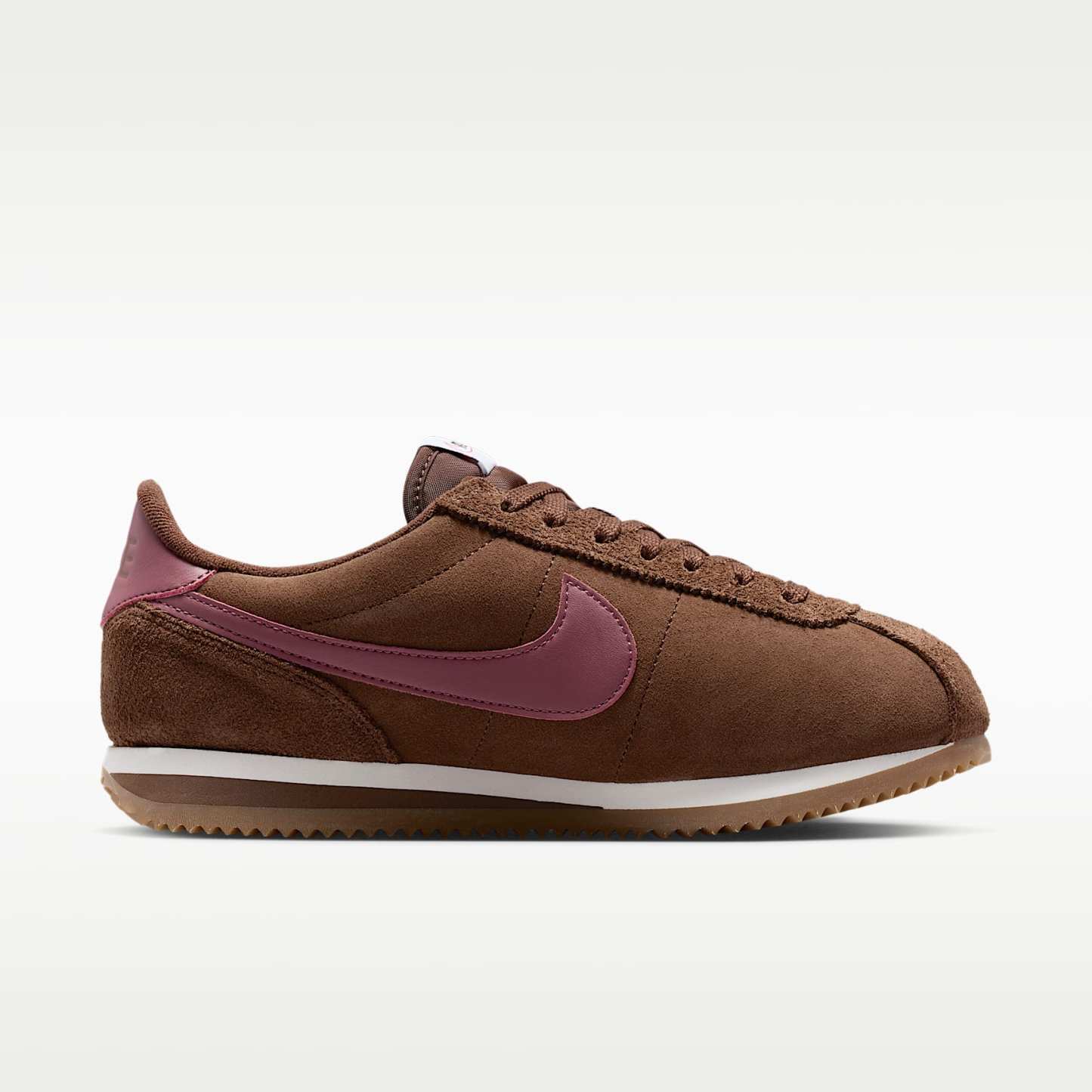 Nike Cortez Schuh (Damen) – Cacao Wow/Sail/Gum Light Brown/Pink Smoke