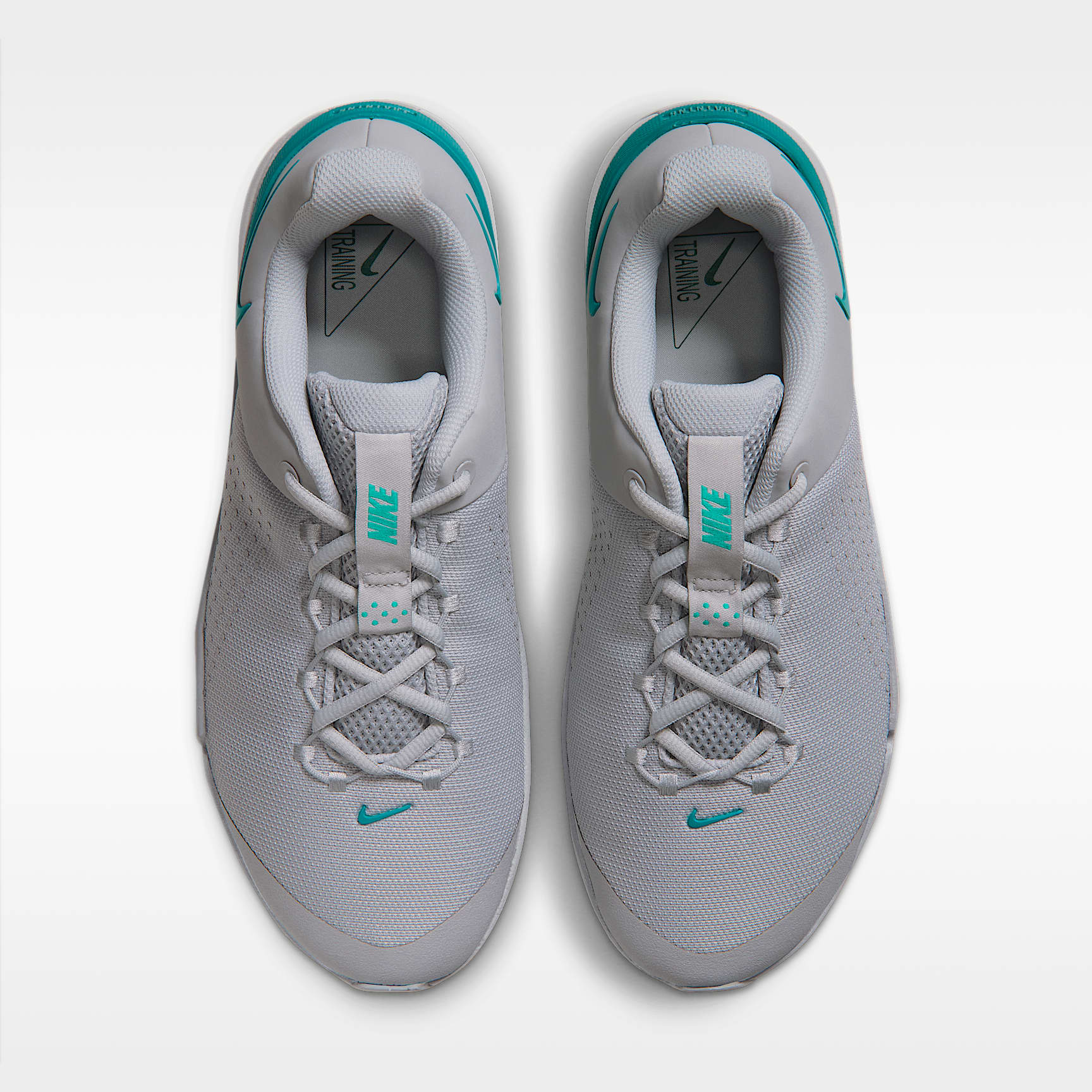 Nike MC Trainer 4 Trainingsschuh (Herren) – Grey Fog/Light Smoke Grey/Energy
