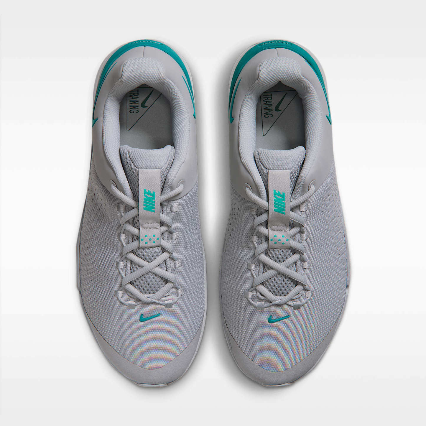 Nike MC Trainer 4 Trainingsschuh (Herren) – Grey Fog/Light Smoke Grey/Energy