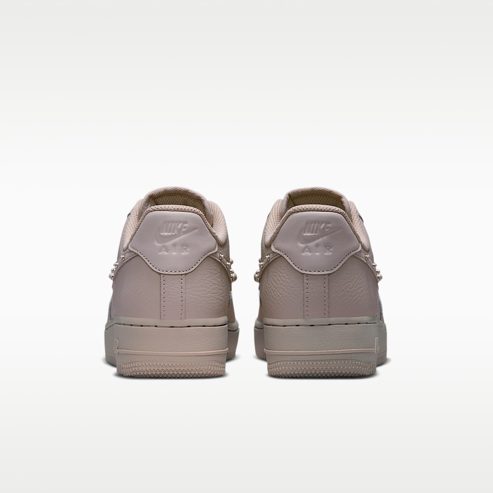 Nike Air Force 1 '07 Schuh (Damen) – Cream II/Metallic Silver/Weiß/Cream II
