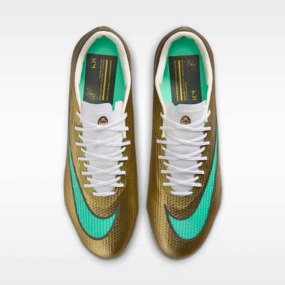 Nike Mercurial Superfly 11 Pro „Kylian Mbappé“ Low-Top-Fußballschuh für Kunstrasen – Metallic Gold/Green Glow