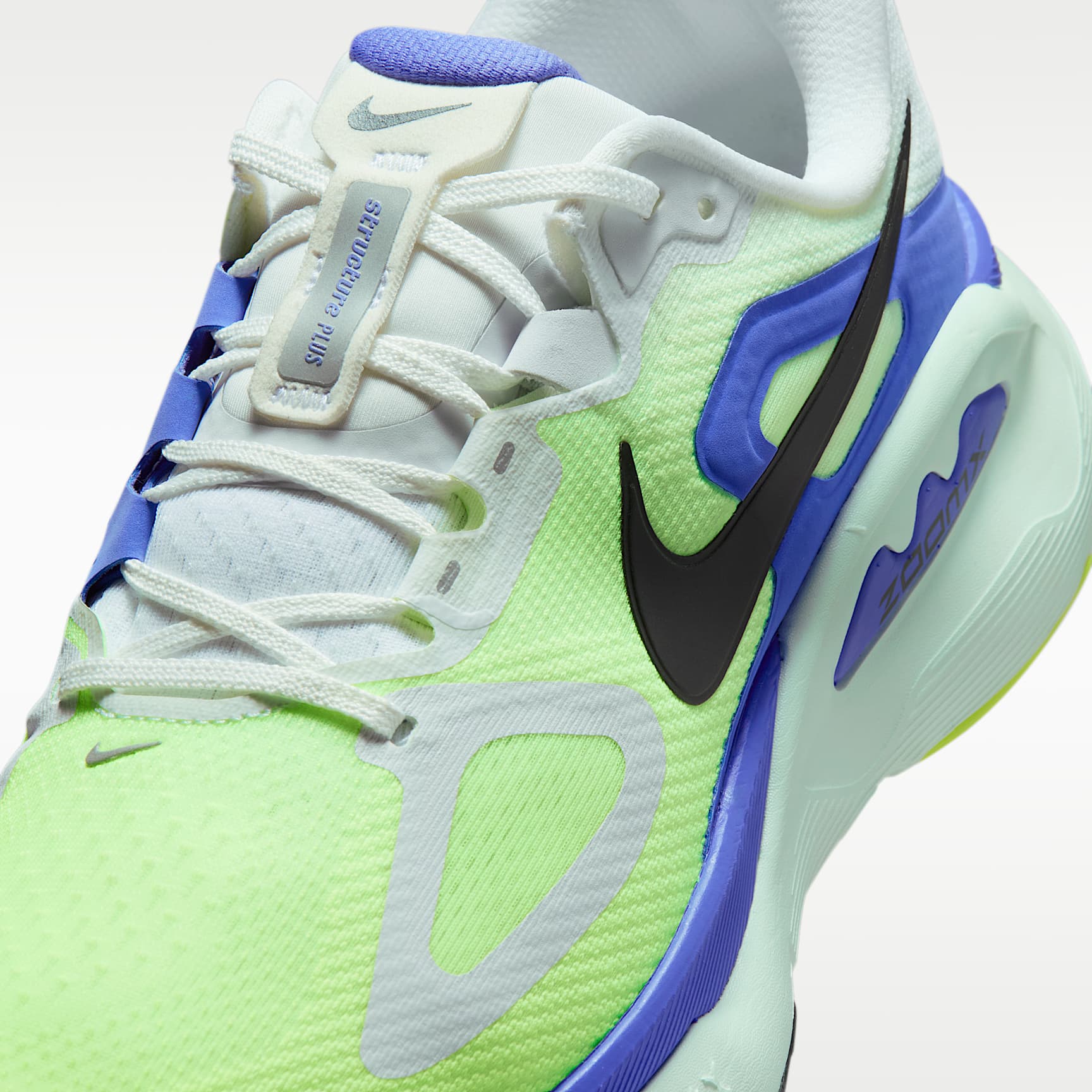 Nike Structure Plus Straßenlaufschuh (Herren) – Weiß/Volt Ice/Barely Green/Black Spruce