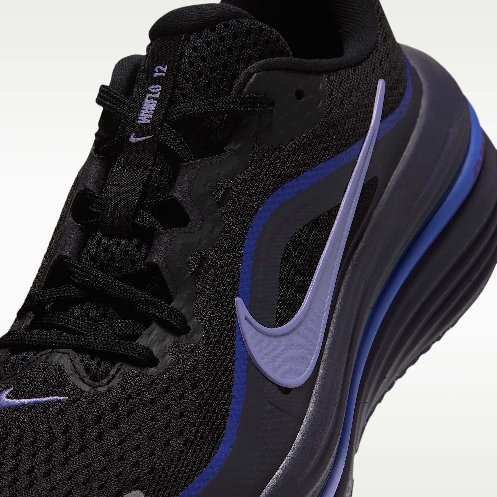 Nike Winflo 12 Straßenlaufschuh (Damen) – Schwarz/Gridiron/Persian Violet/Purple Pulse