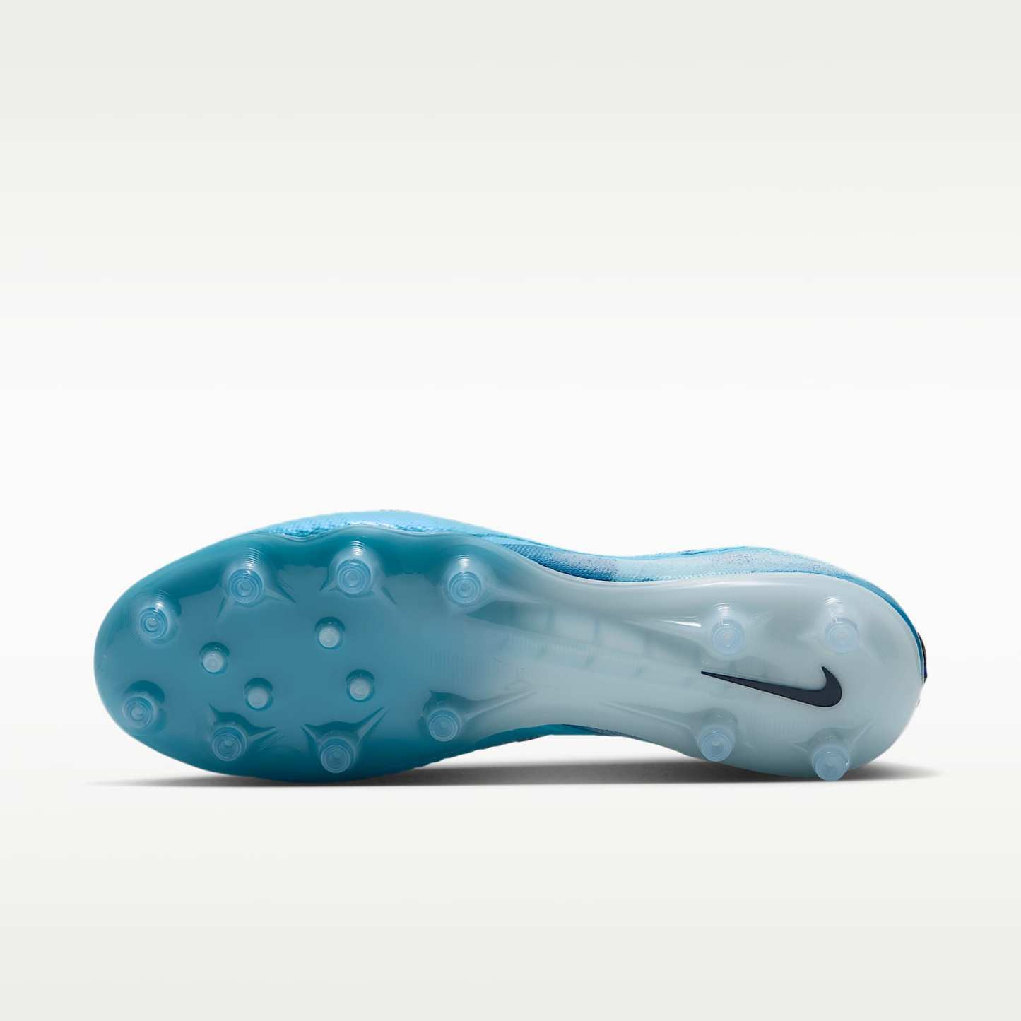 Nike Phantom 6 Low Elite "Erling Haaland" Fußballschuh für Kunstrasen – Baltic Blue/Glacier Blue/Blue Eclipse