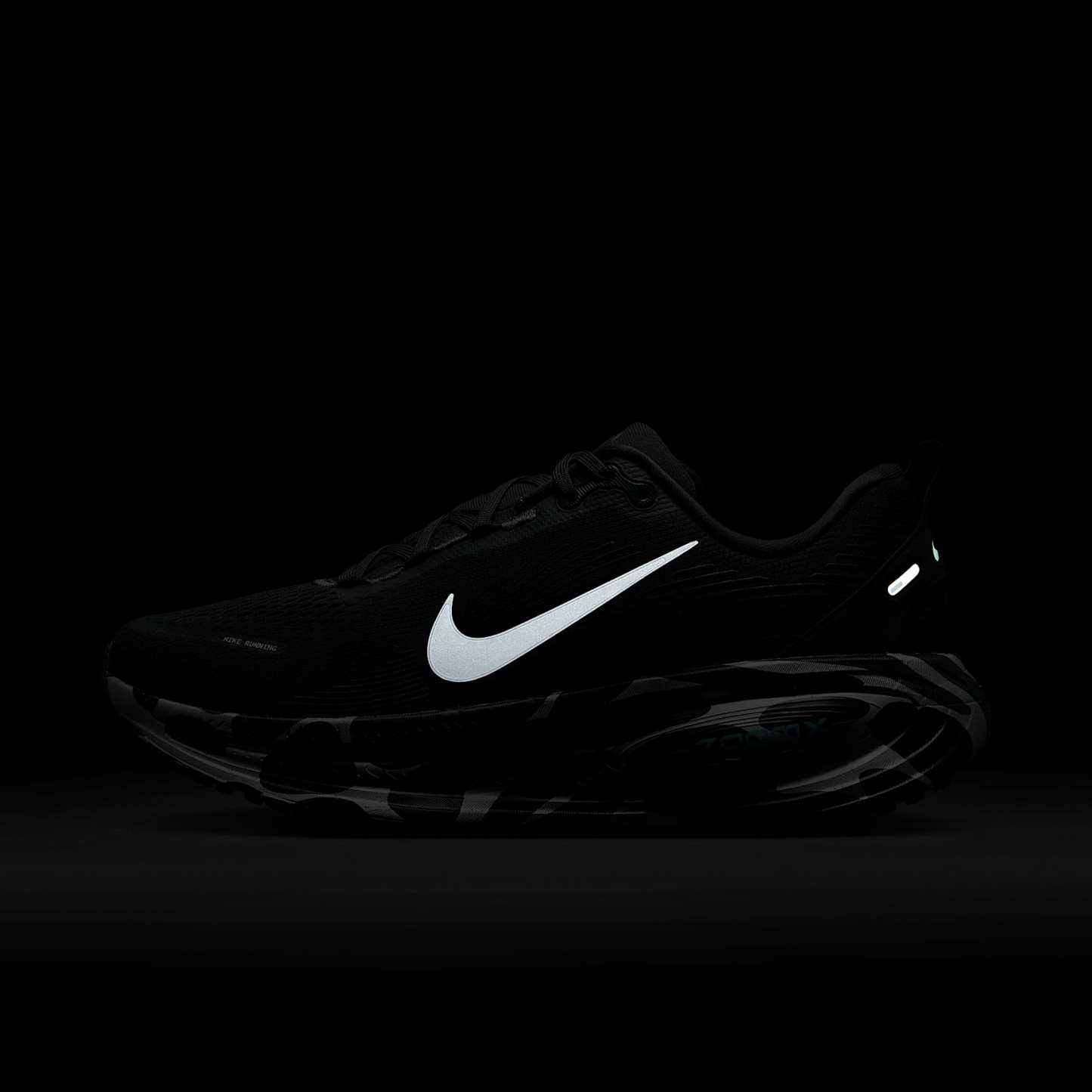 Nike Vomero 18 Straßenlaufschuh (Herren) – Anthracite/Cannon/Metallic Silver/Reflect Silver