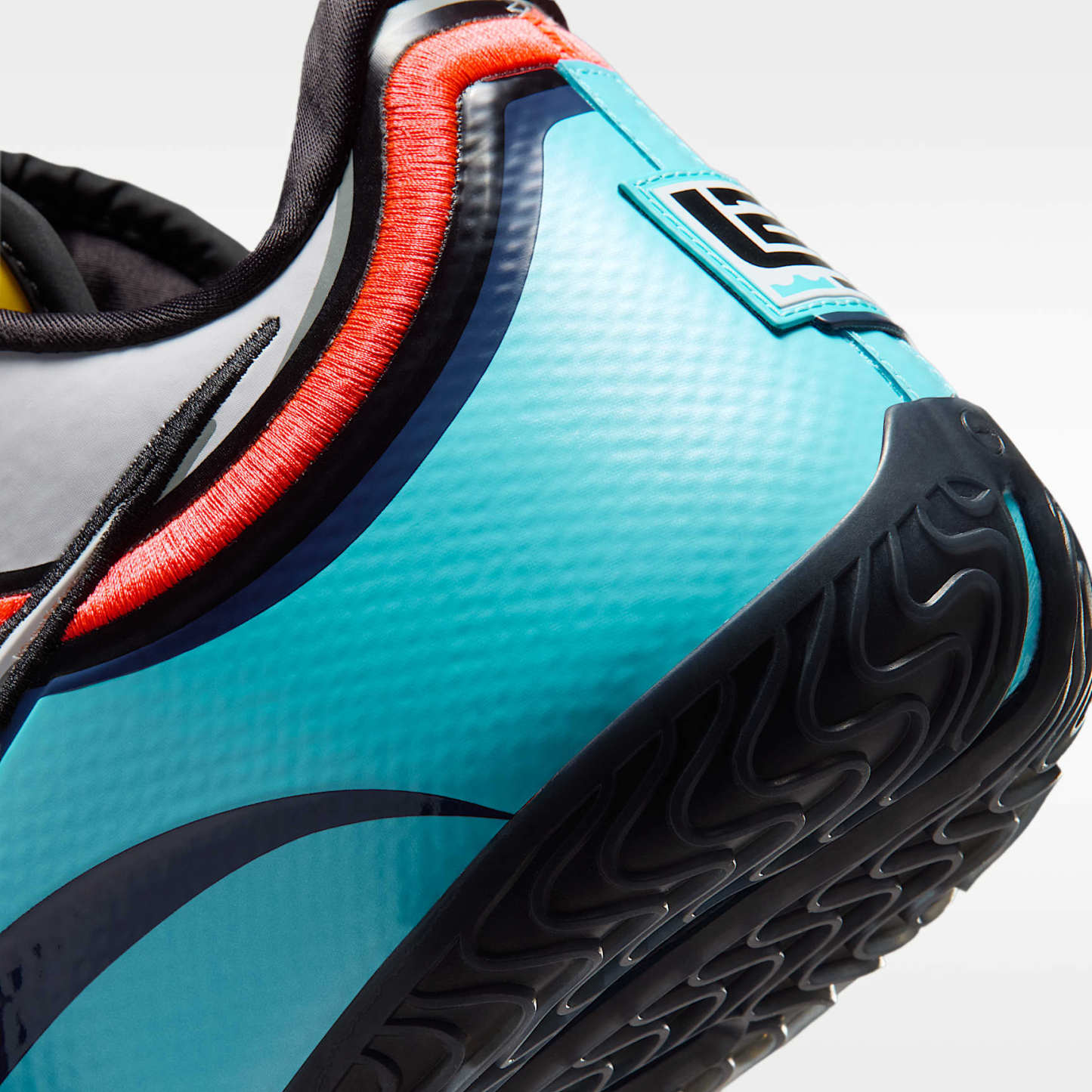 LeBron XXIII Basketballschuhe – Baltic Blue/Bluegrass/Bright Crimson/Weiß