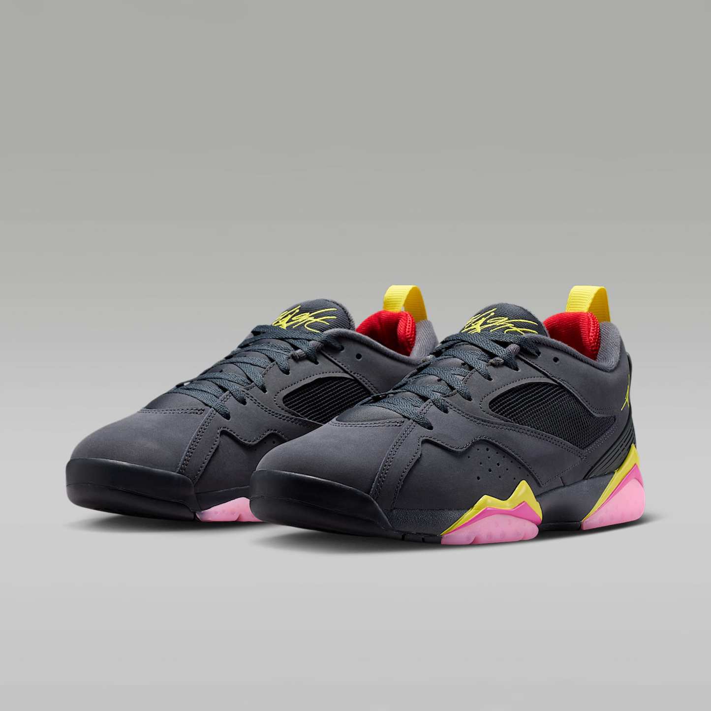 Air Jordan MVP 92 Schuh (Herren) – Anthracite/Fire Pink/Light Arctic Pink/Opti Yellow