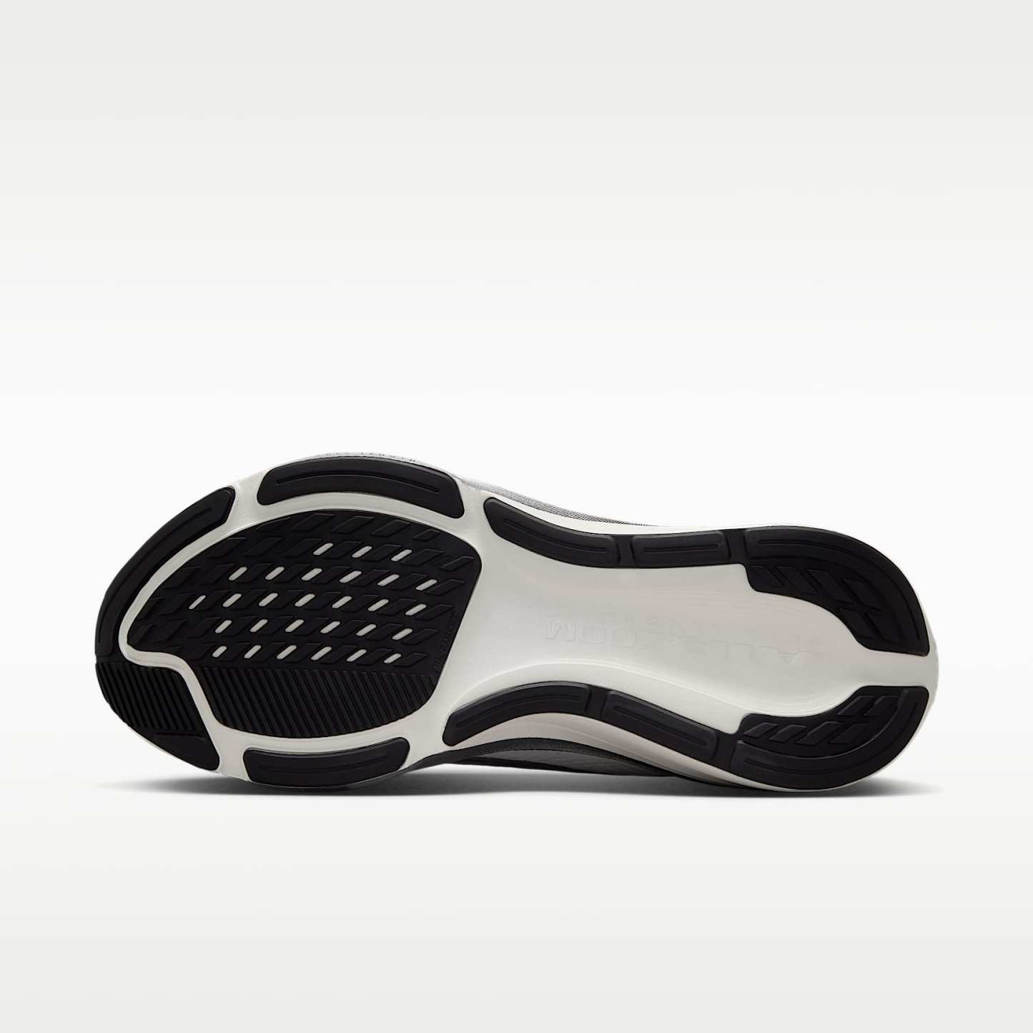 Nike Pegasus 42 Straßenlaufschuh (Damen) – Summit White/Sail/Schwarz/Metallic Silver