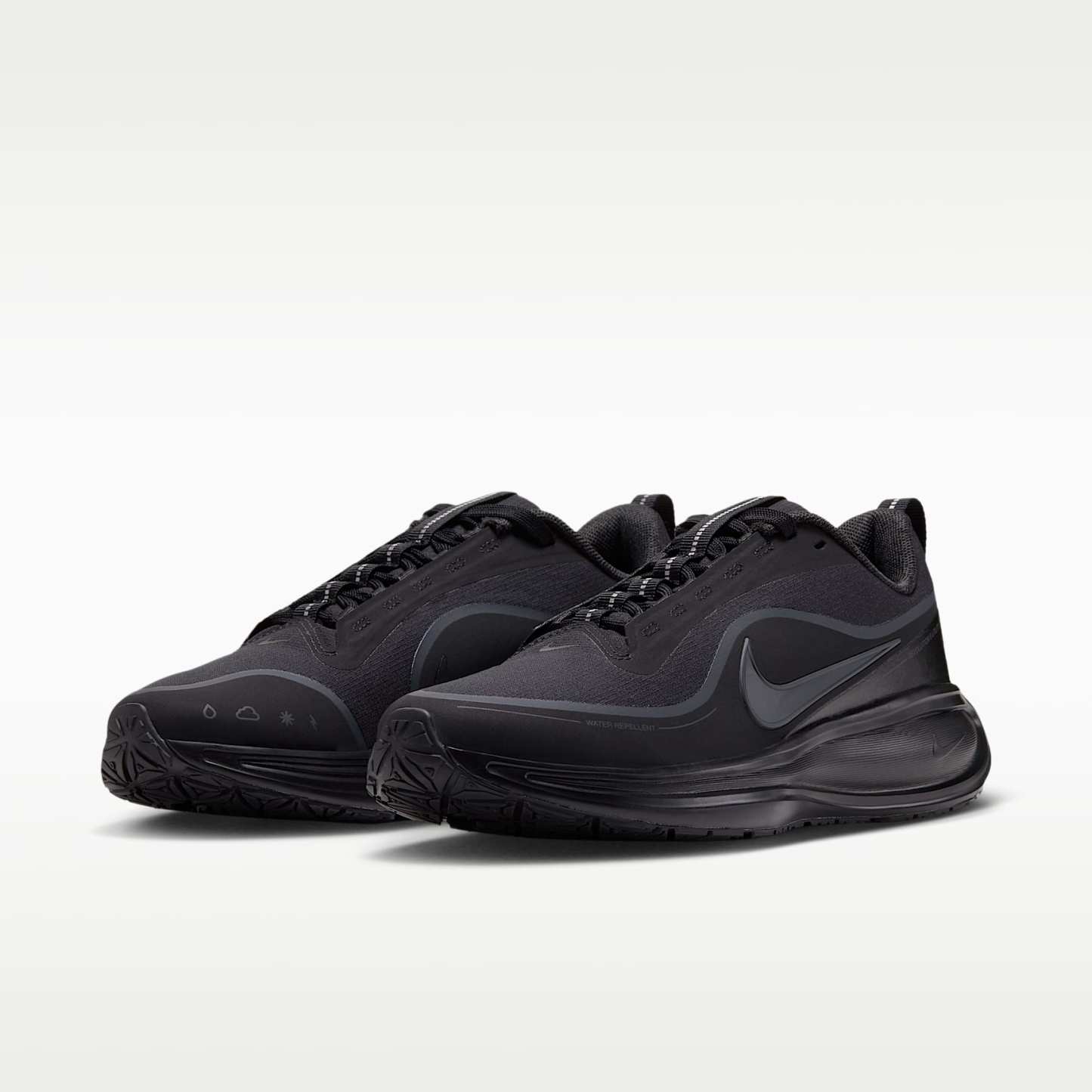 Nike Revolution 8 Utility Straßenlaufschuh (Damen) – Schwarz/Anthracite