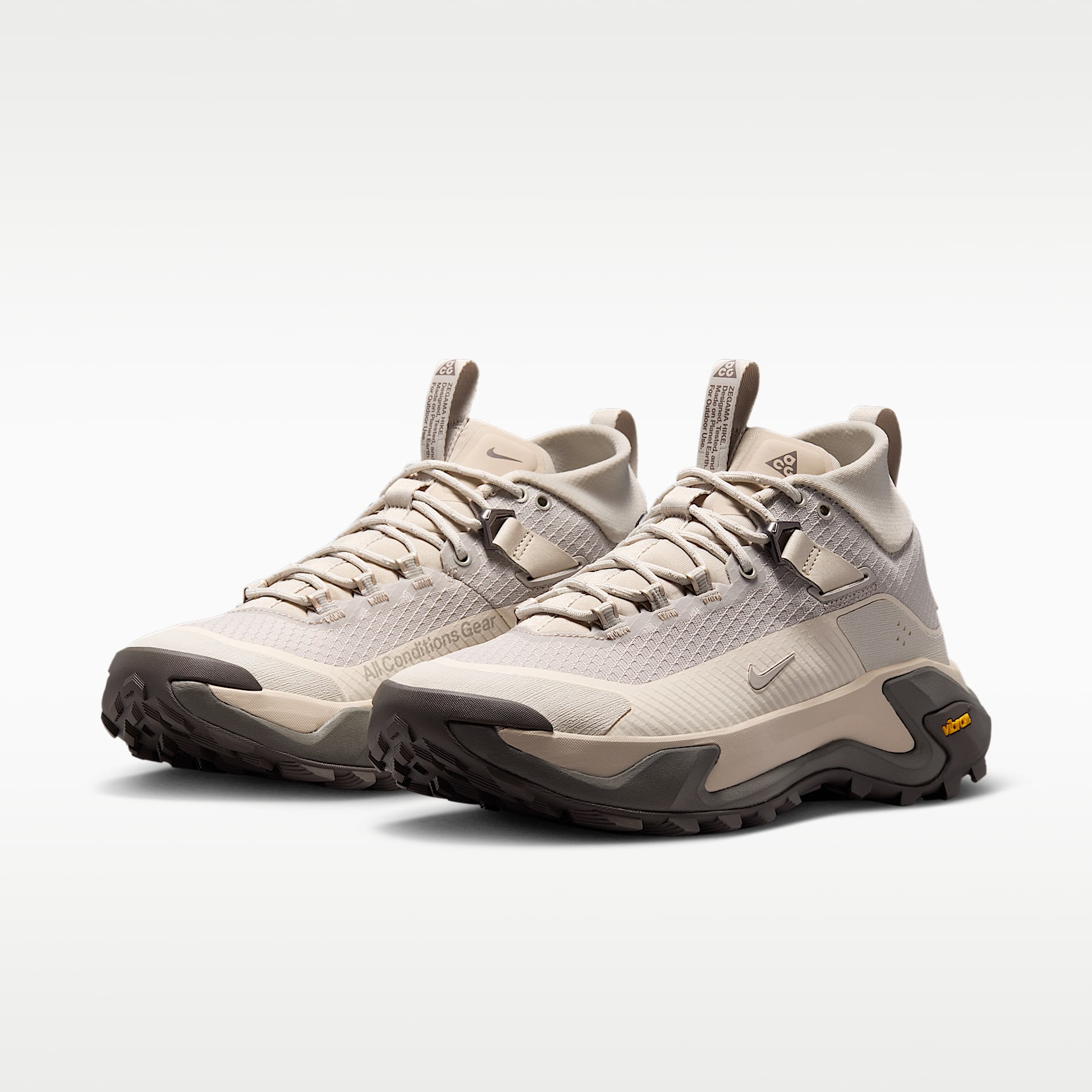 ACG Zegama Hike Wanderschuh (Damen) – Cream II/Light Orewood Brown/Cave Stone/Cream II