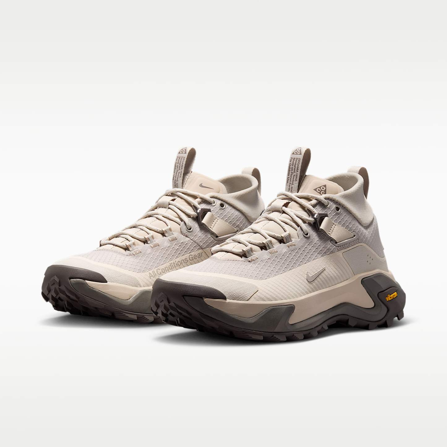 ACG Zegama Hike Wanderschuh (Damen) – Cream II/Light Orewood Brown/Cave Stone/Cream II