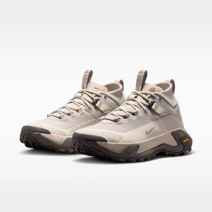 ACG Zegama Hike Wanderschuh (Damen) – Cream II/Light Orewood Brown/Cave Stone/Cream II