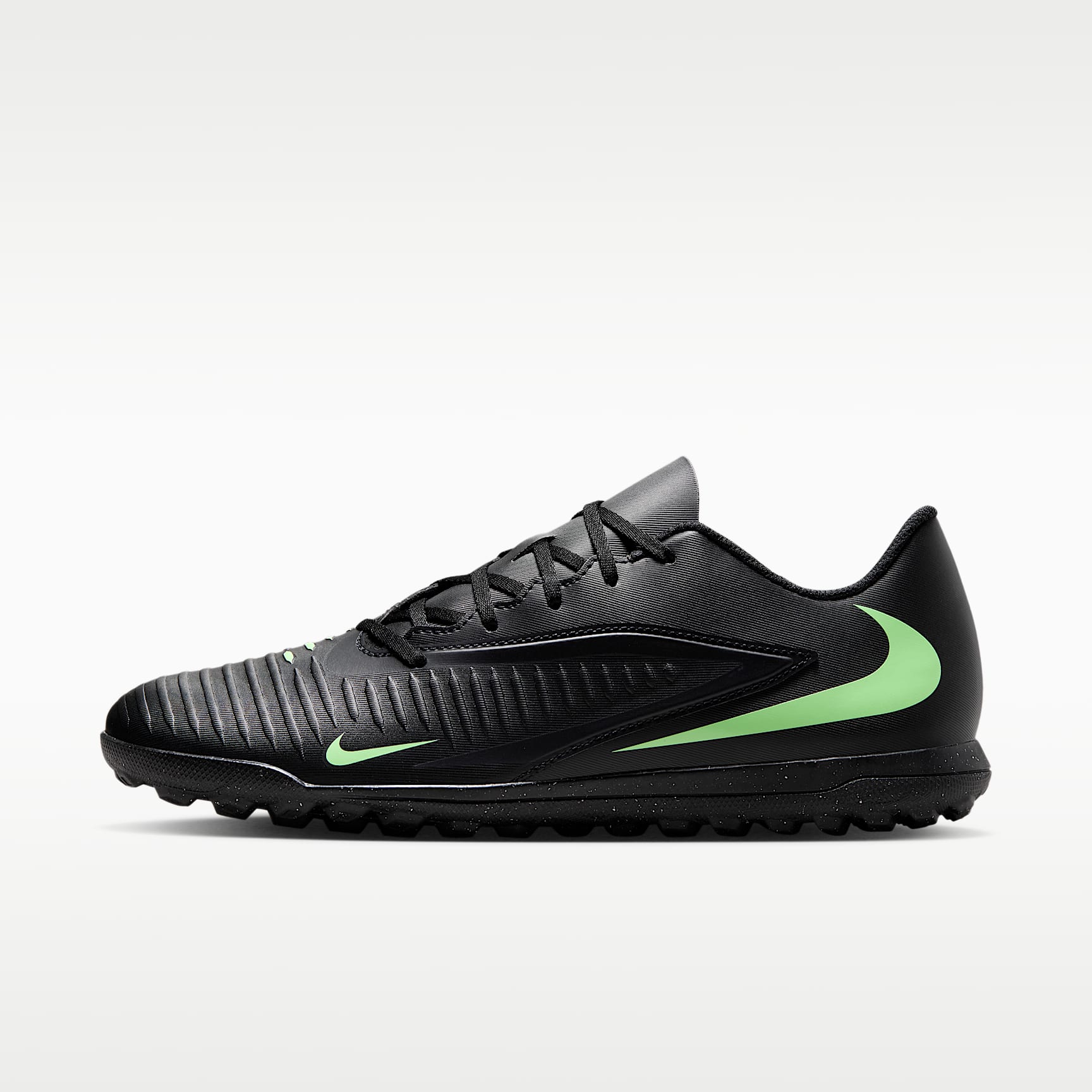 Nike Phantom 6 Low Club Fußballschuh für Turf – Schwarz/Schwarz/Illusion Green