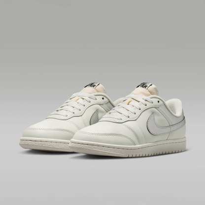Air Jordan Skyline Low Damenschuh – Swan/Schwarz/Metallic Silver