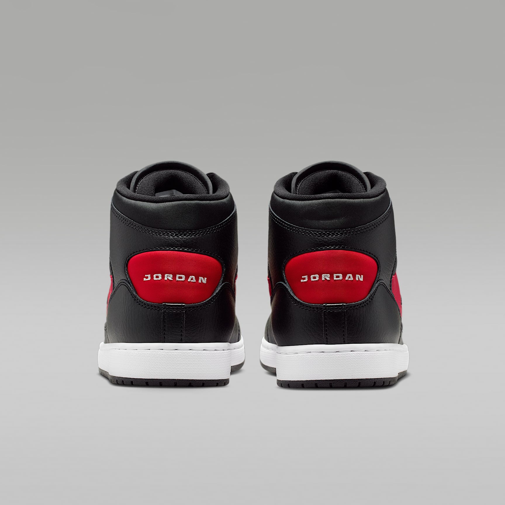 Jordan Court Connect Mid Herrenschuhe – Schwarz/Gym Red/Weiß/Schwarz