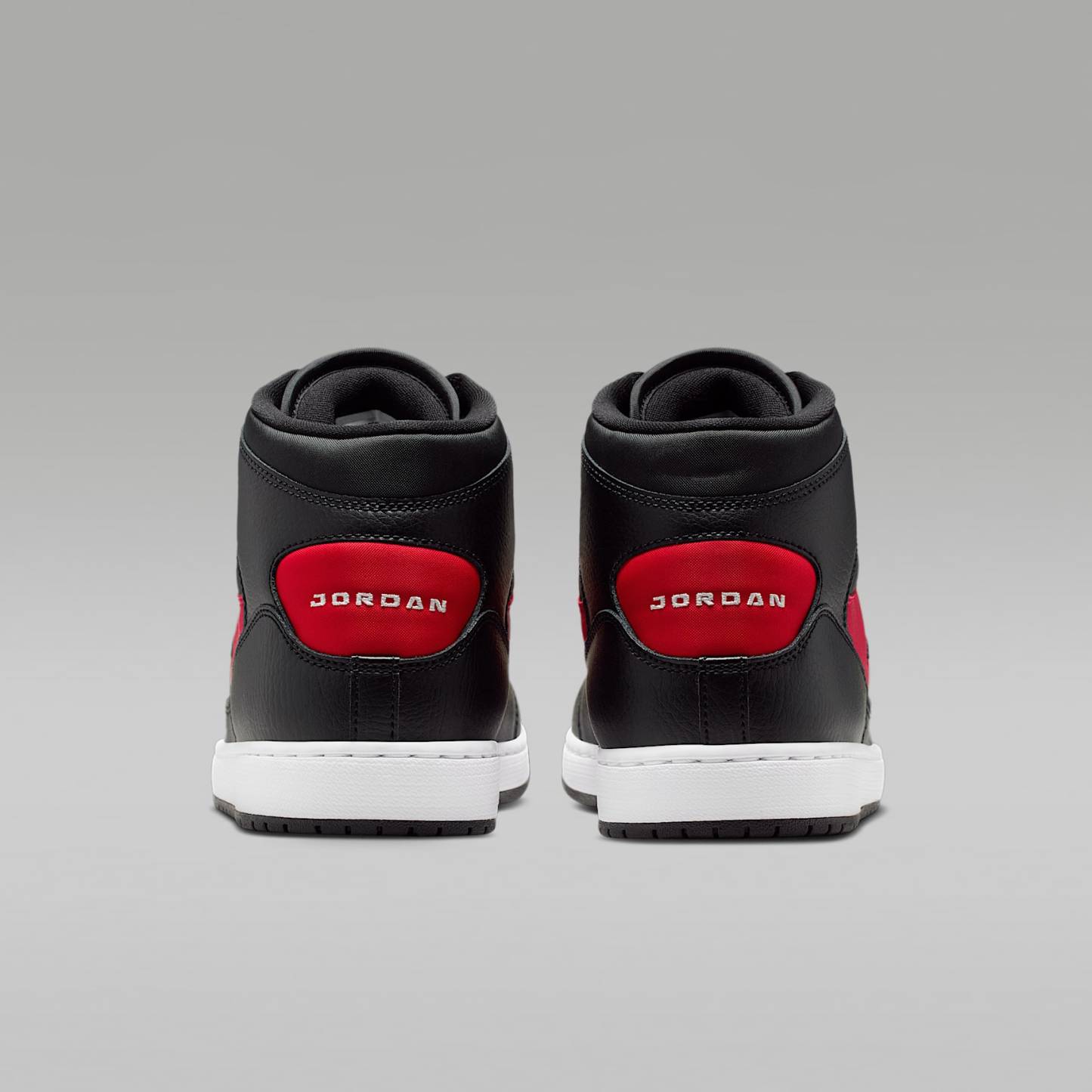 Jordan Court Connect Mid Herrenschuhe – Schwarz/Gym Red/Weiß/Schwarz