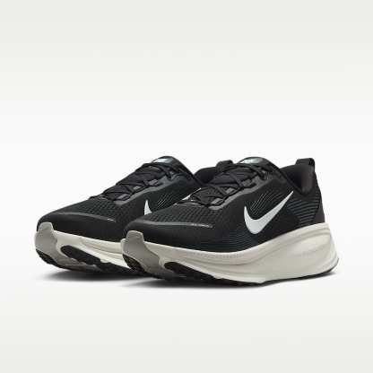 Nike Vomero 18 Herren-Laufschuh (weit) – Schwarz/Coconut Milk/Light Iron Ore/Summit White
