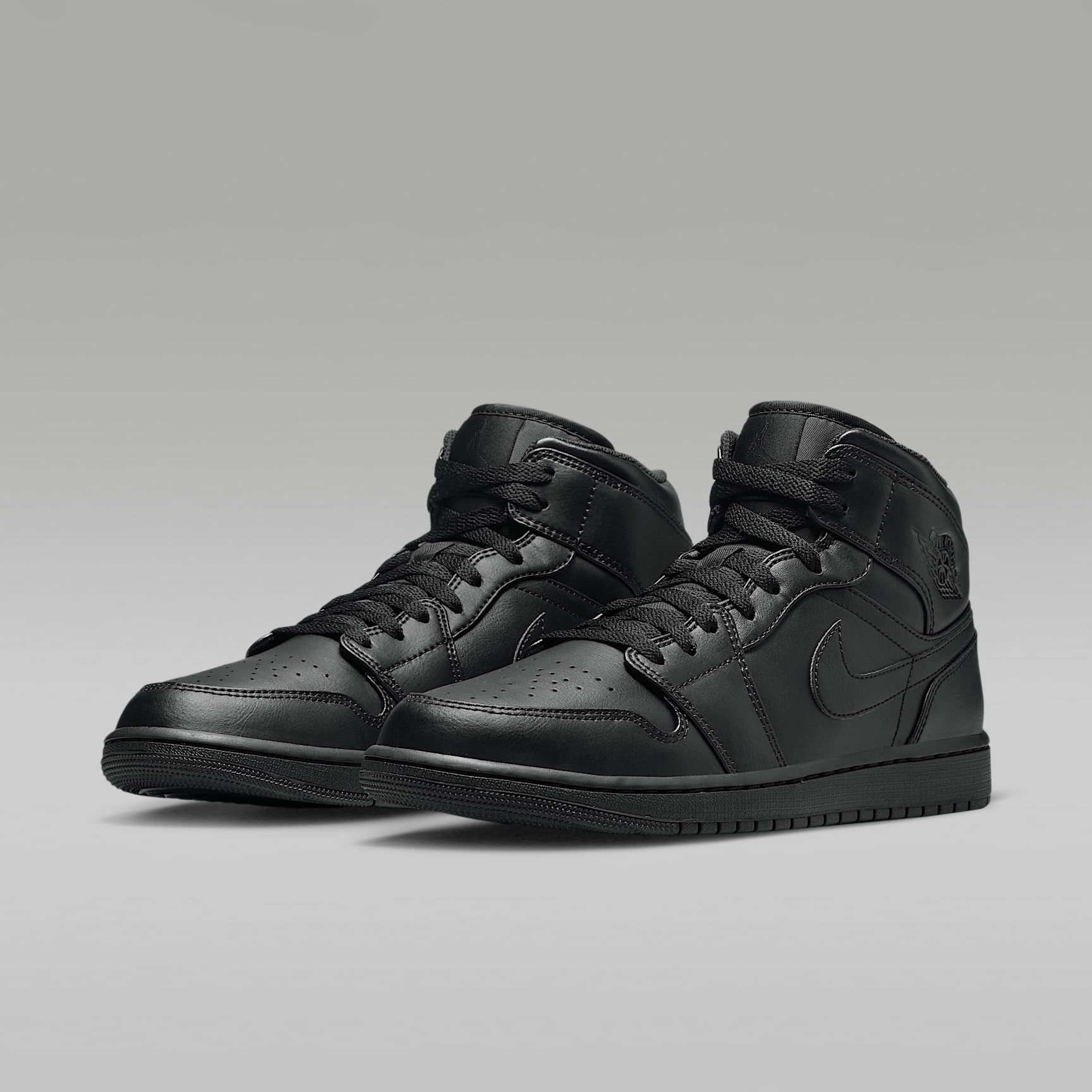 Air Jordan 1 Mid Schuh (Herren) – Schwarz/Schwarz/Schwarz