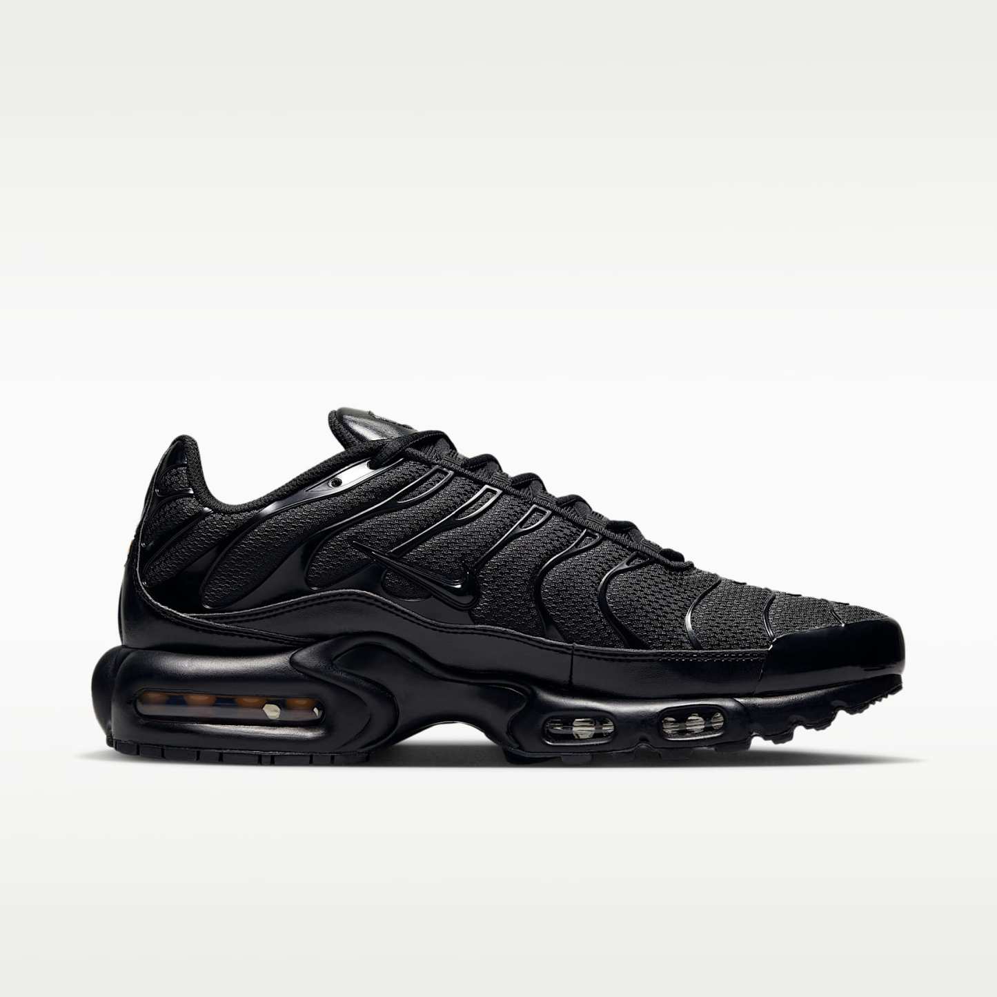 Nike Air Max Plus Herrenschuh – Schwarz/Schwarz/Schwarz