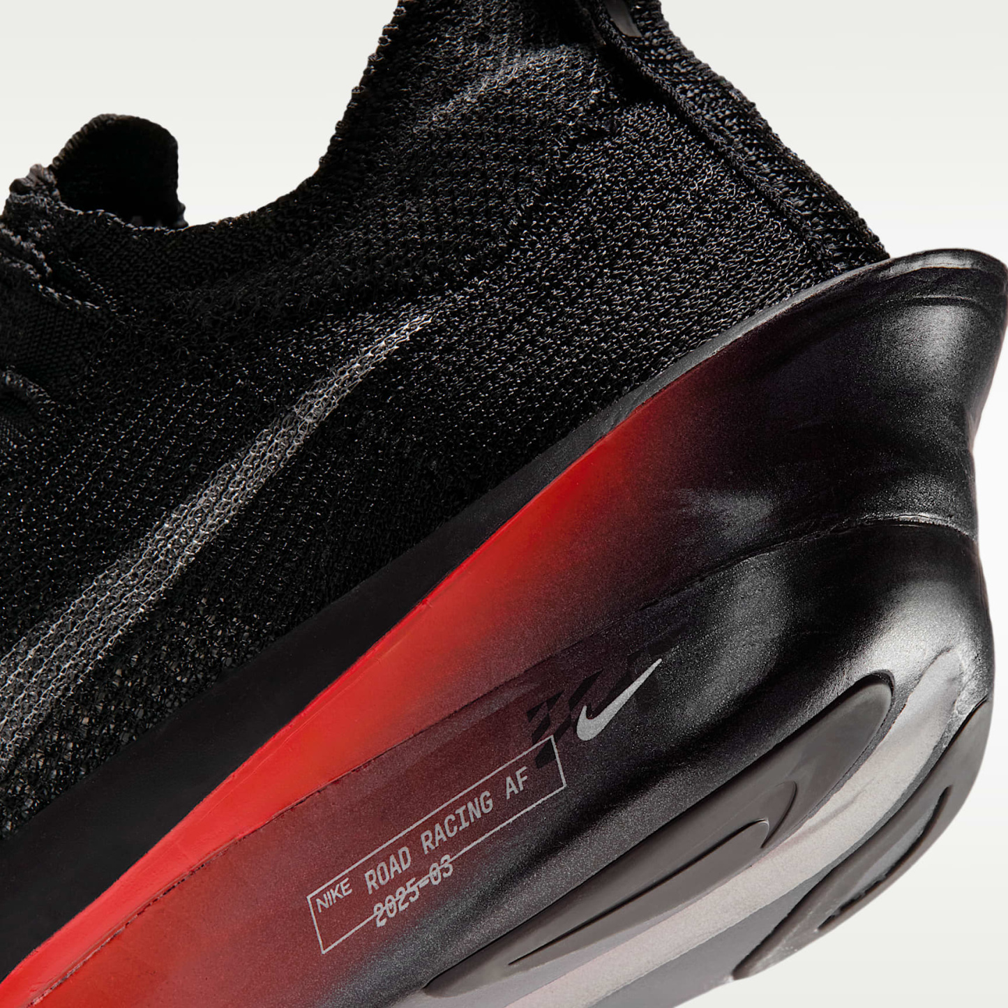 Nike Alphafly 3 Herren-Straßenlaufschuh für Wettkämpfe – Schwarz/Bright Crimson/Wolf Grey/Metallic Silver