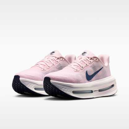 Nike Vomero Premium Straßenlaufschuh (Damen) – Pearl Pink/Weiß/Barely Green/Midnight Navy