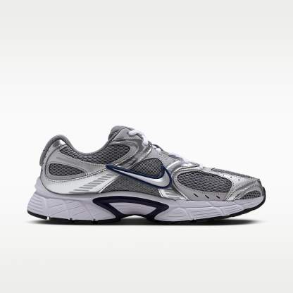 Nike V5 RNR Schuh (Herren) – Smoke Grey/Wolf Grey/Midnight Navy/Metallic Silver