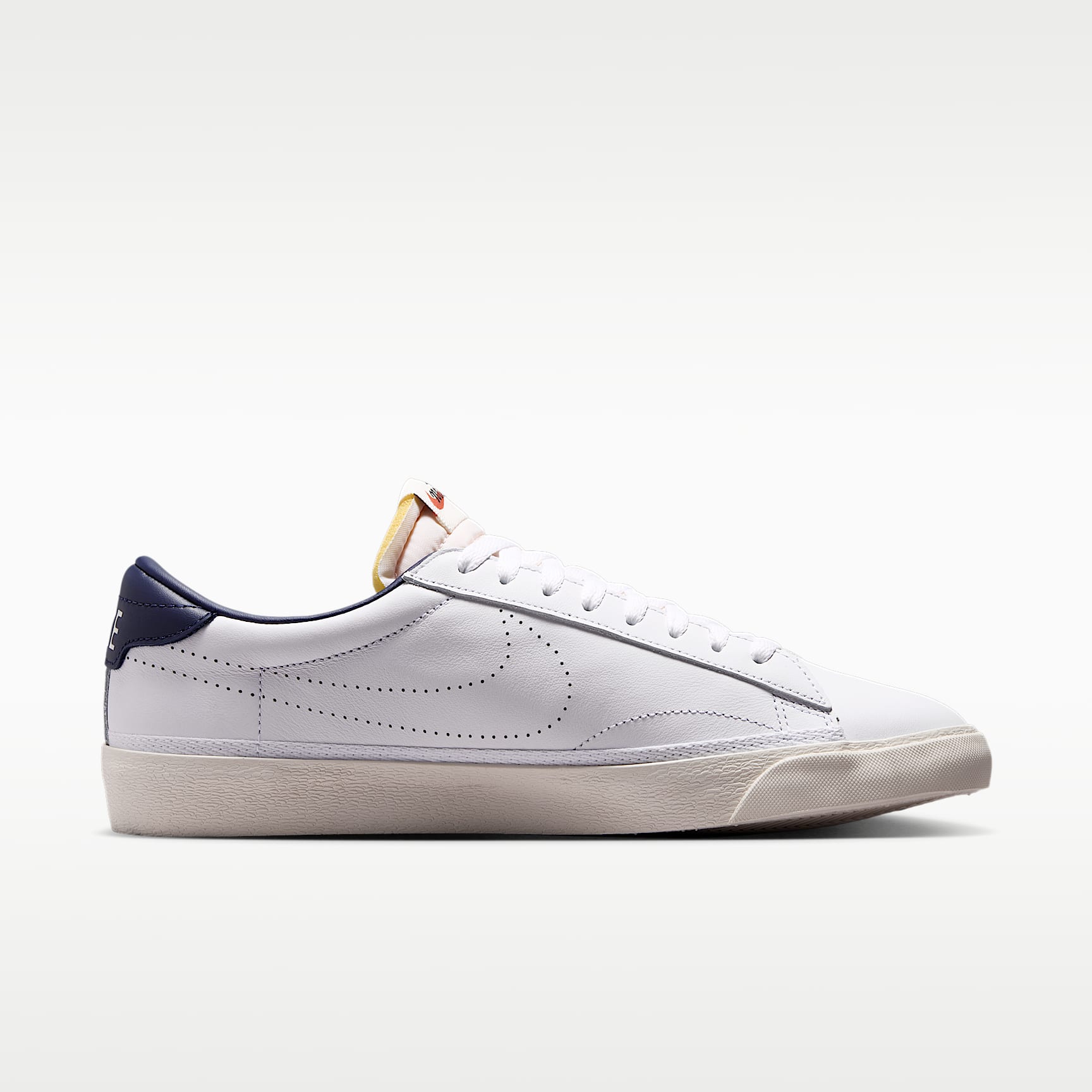 Tennis Classic Schuh (Herren) – Weiß/Midnight Navy/Sail/Weiß