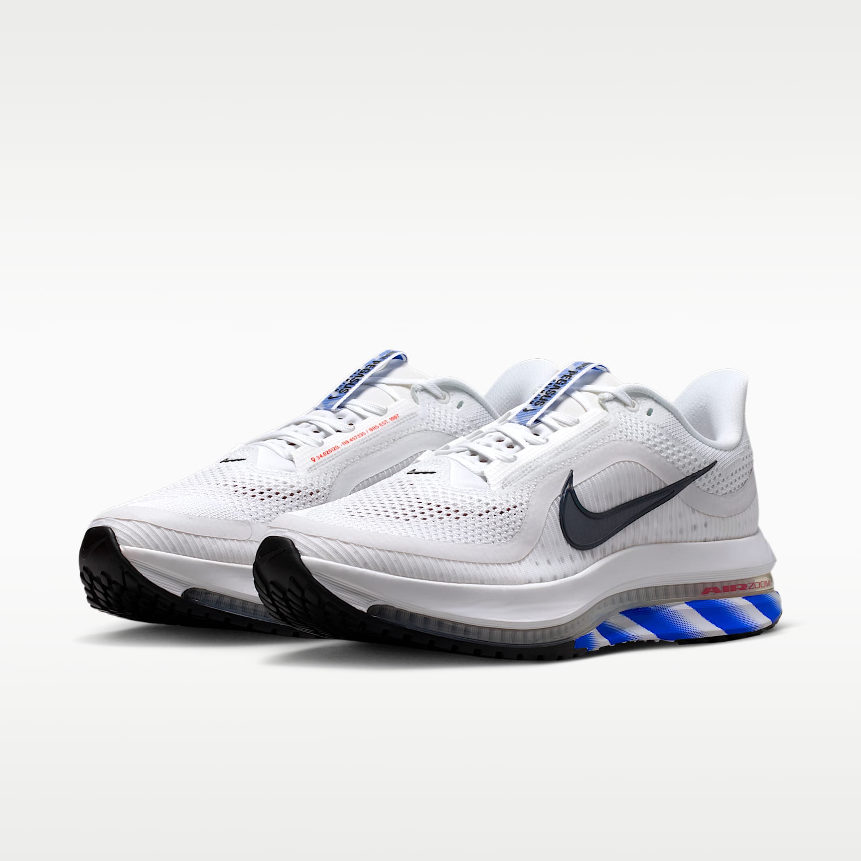 Nike Pegasus Premium Straßenlaufschuh (Herren) – Weiß/Racer Blue/Schwarz